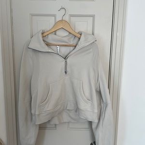 Scuba half zip in sz M/L color bone